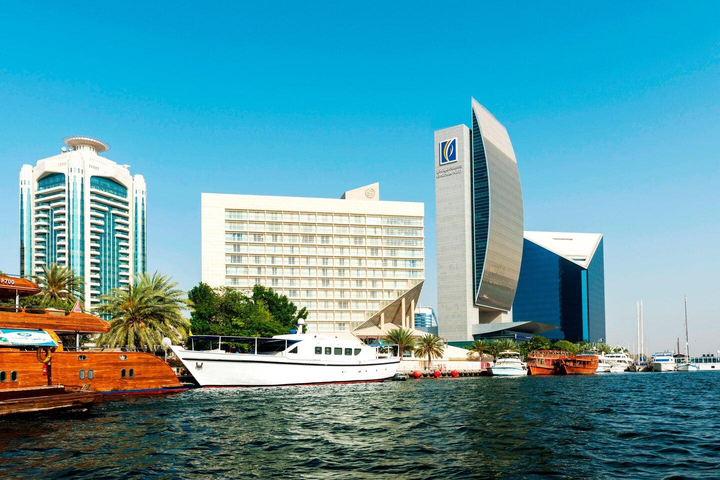 Sheraton Creek Hotel&towers Hotel 5*