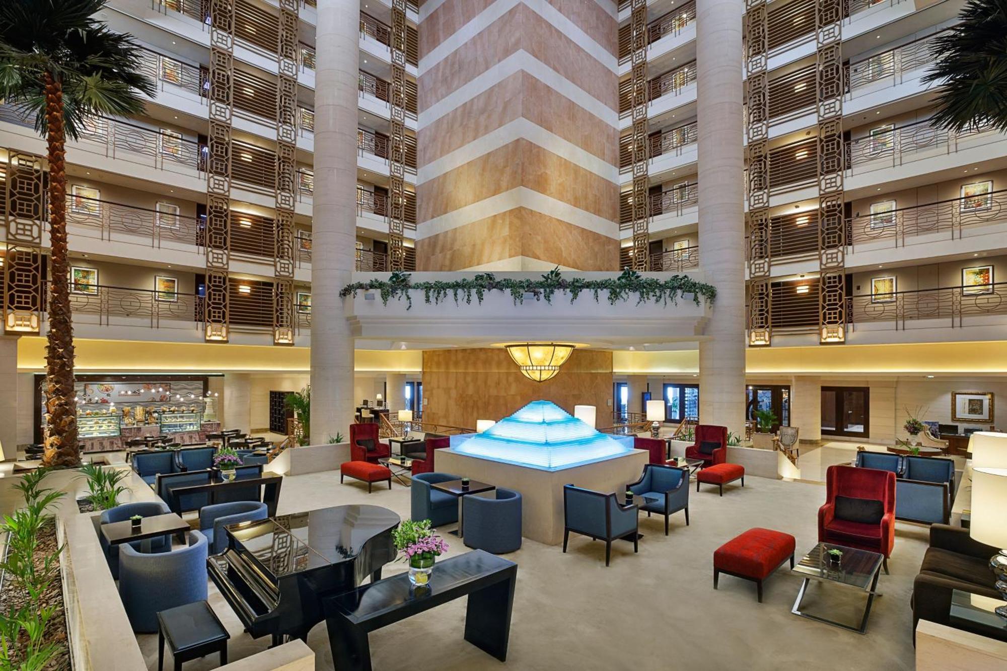 Sheraton Creek Hotel&towers 5* Dubai