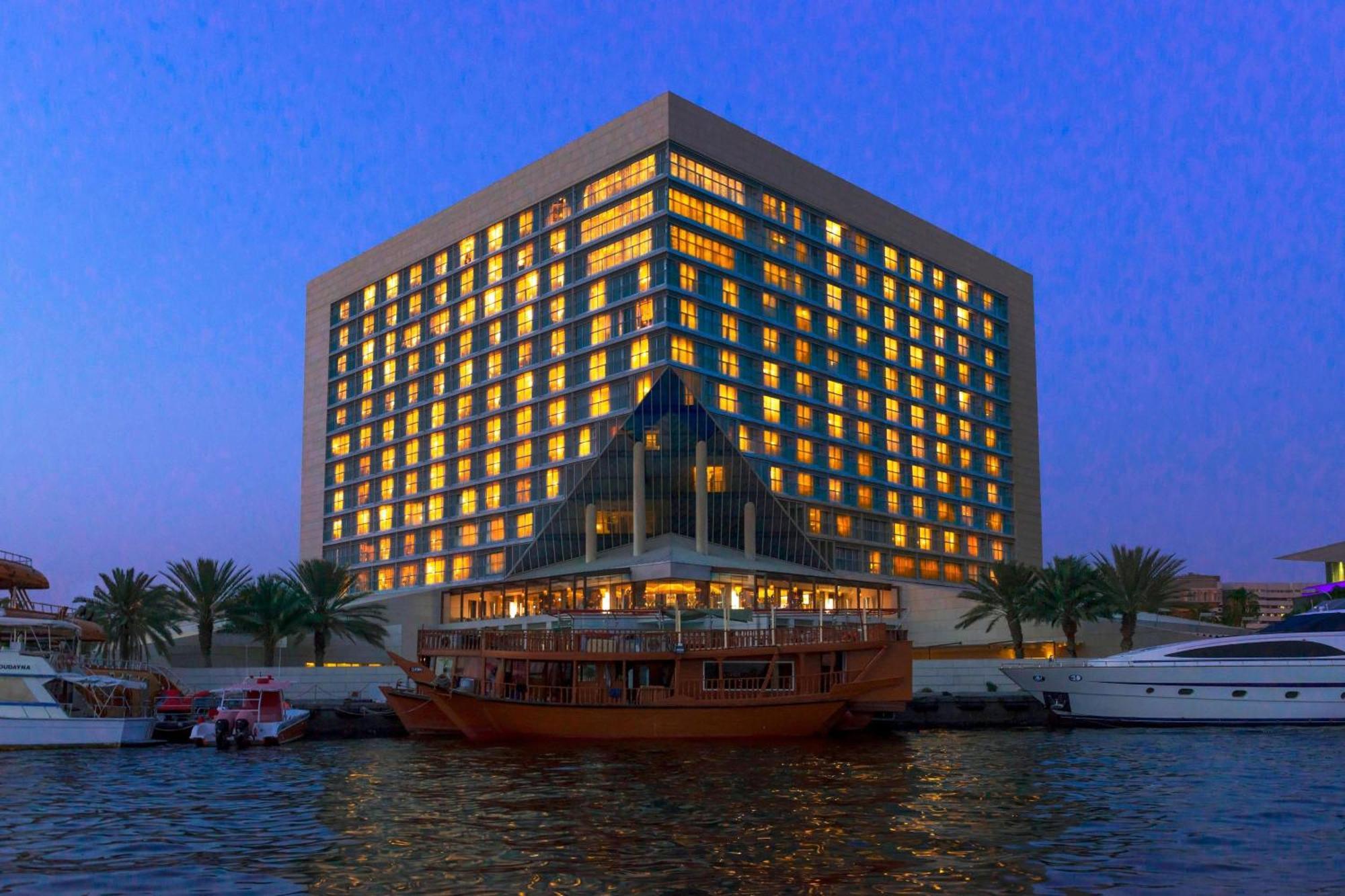 Hotel Sheraton Creek Hotel&towers